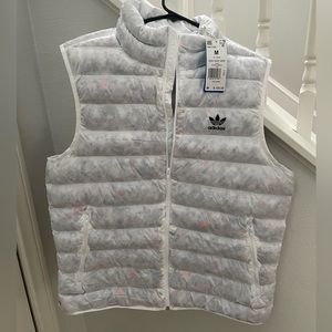 NWT Adidas white puffy vest, Medium